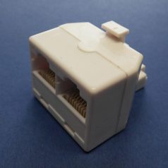 RJ45 UTP 8/8 osztó - 1x dugó/2x alj