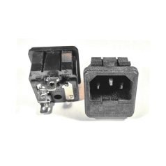 AC 3p. tüske + 5x20mm biztosíték foglalat beépíthető